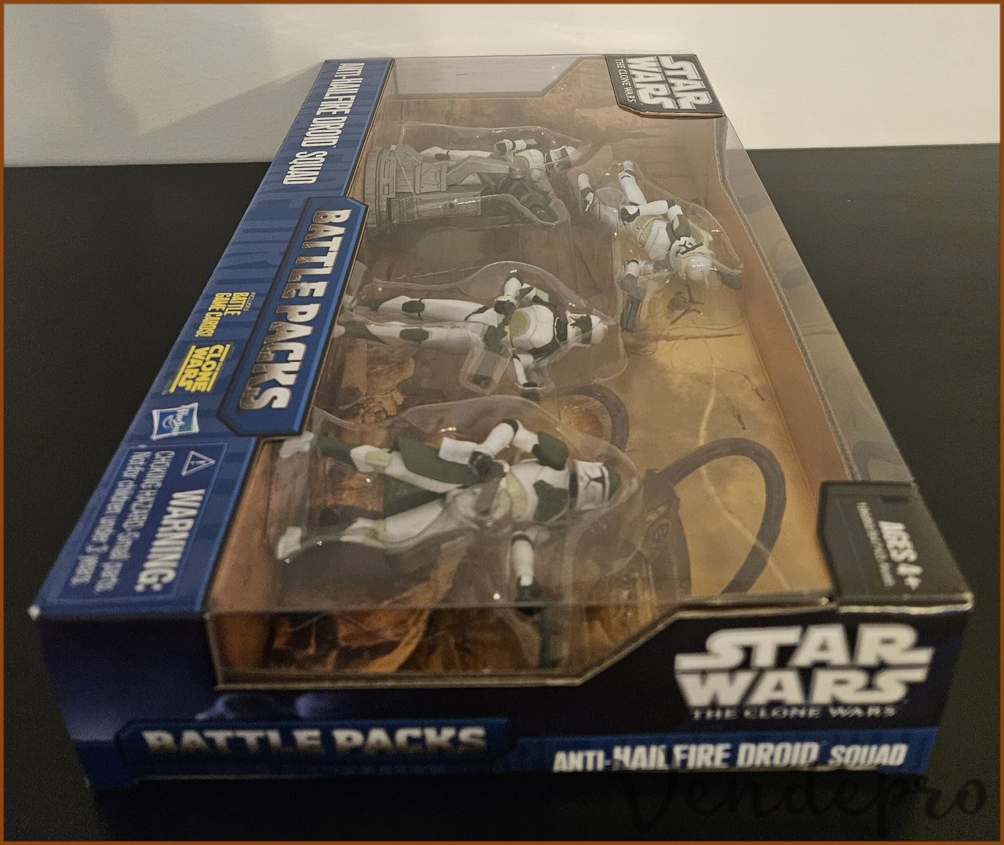 Star Wars – The Clone Wars: Anti-Hailfire Droid Squad Battle Pack (UPC: 653569507260)