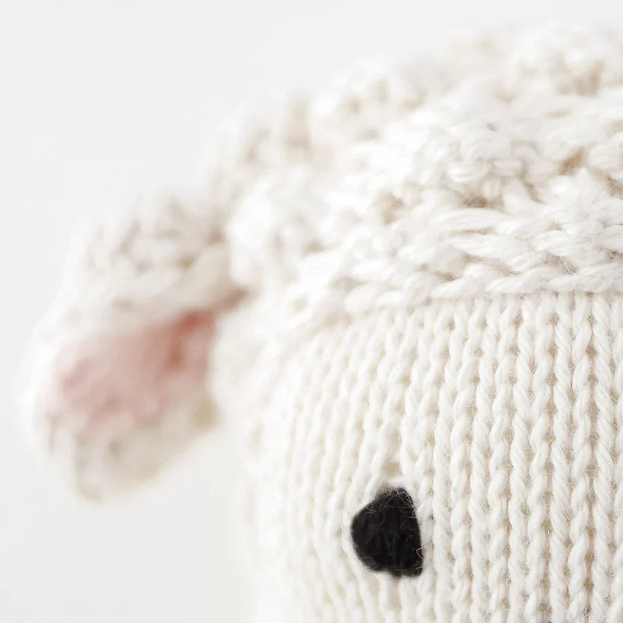 Baby lamb | Cuddle + Kind-3