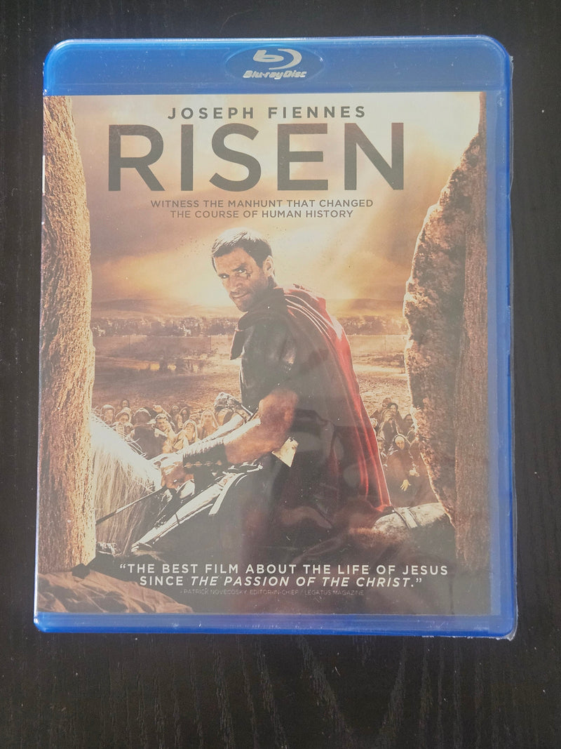 PV - Risen [Blu-ray] (2016)-1