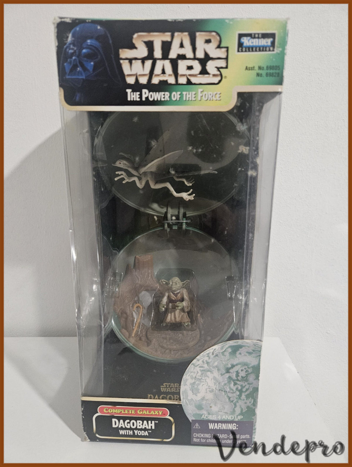 Star Wars: El Poder de la Fuerza – Galaxia Completa Dagobah con Yoda (UPC: 076281698281)