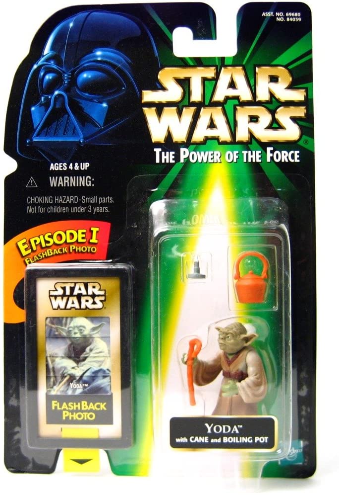 Star Wars – El Poder de la Fuerza (Flashback) Yoda con bastón y olla hirviendo Figura de acción de 3.75" (UPC: 076281840390)
