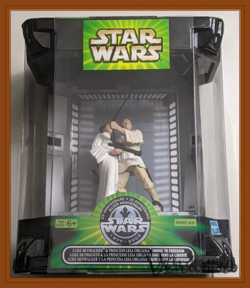 Star Wars – Luke Skywalker y Princesa Leia: Columpio a la Libertad (UPC: 076930844854)