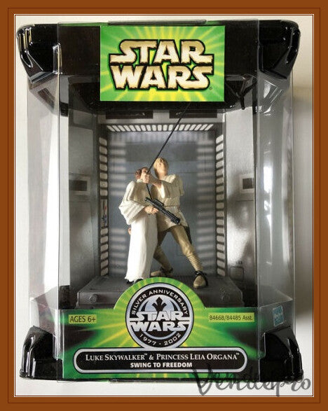 Star Wars – Luke Skywalker y Princesa Leia: Columpio a la Libertad (UPC: 076930844854)