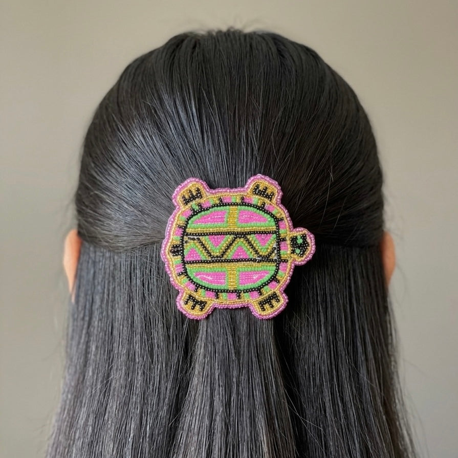 Beaded turtle Barrette Green accent-6