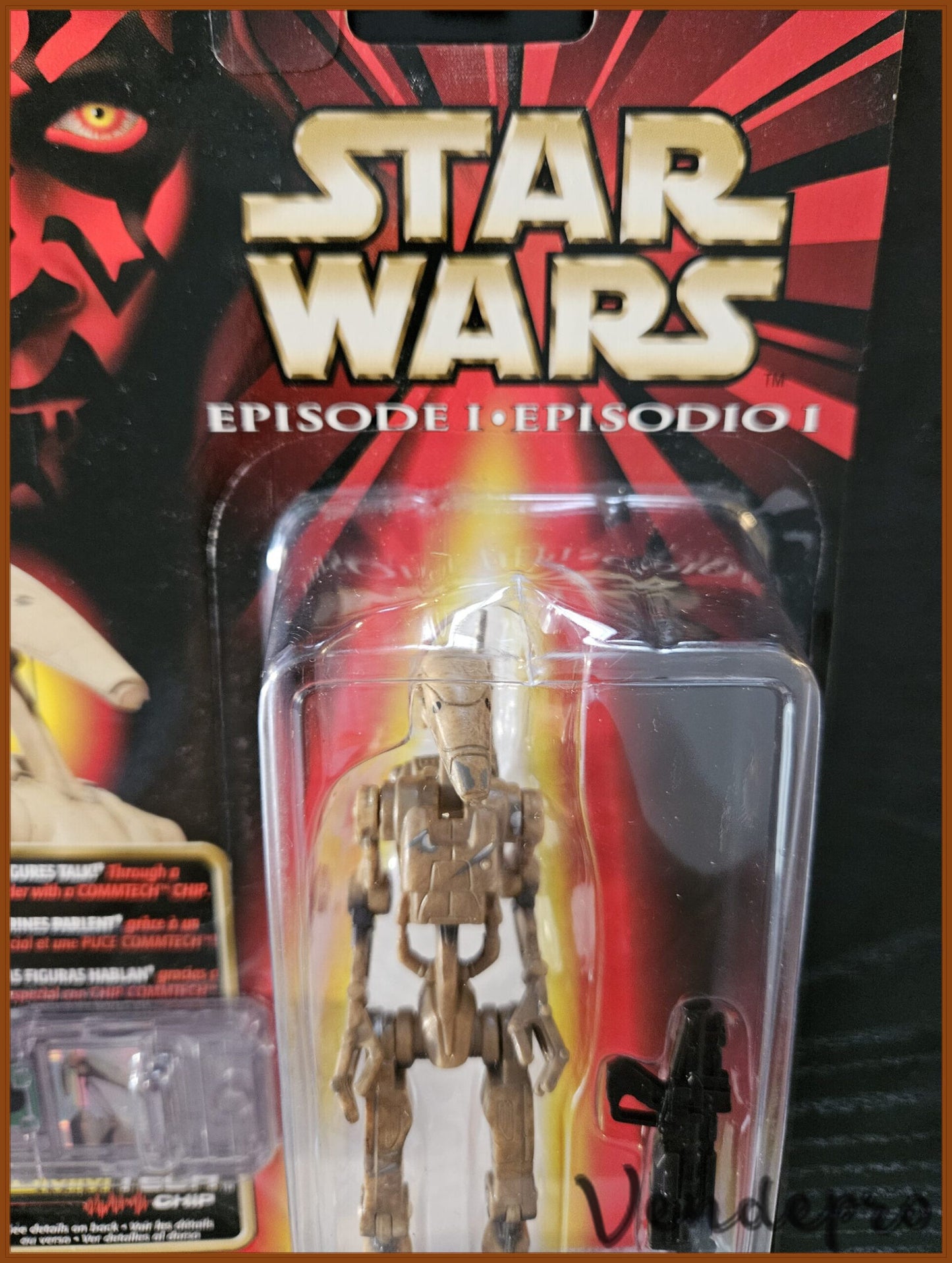 Star Wars Episodio I – Droide de Batalla (Variante "Sucio", chip CommTech en inglés) (UPC: 076281840925)