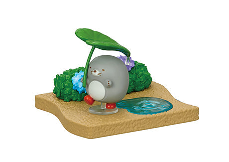 Sumikko Gurashi Walking on a Rainy Day (1 Random Box) (Re-ment Blind Box)-7