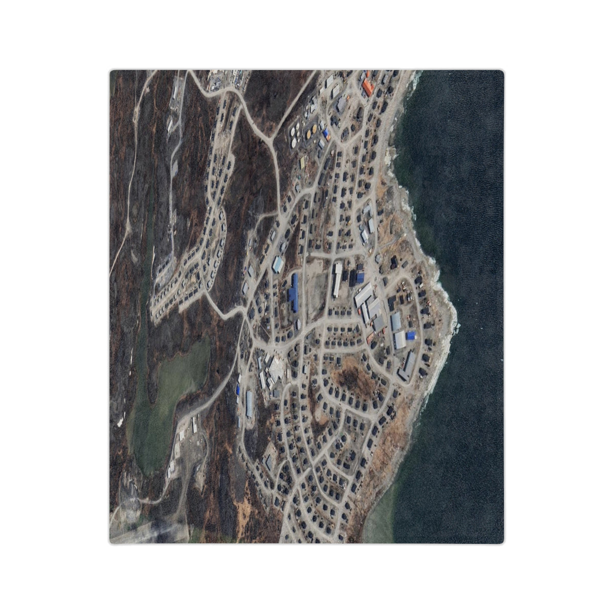Puvirnituq Nunavik Velveteen Throw Blanket