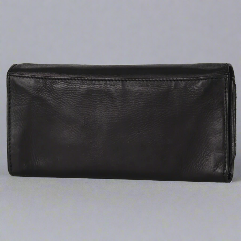 MET Women's Leather Clutch Wallet-3