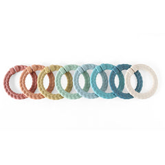 Itzy Ritzy Canada - Bitzy Bespoke Itzy Rings™ Linking Ring Set: Rainbow - Ages 0+-1