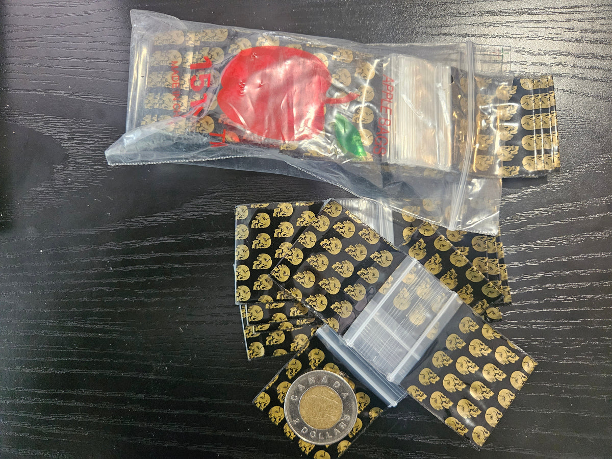 1515 Original Apple Bags: 1.5" x 1.5" Gold Skulls (100 pieces)