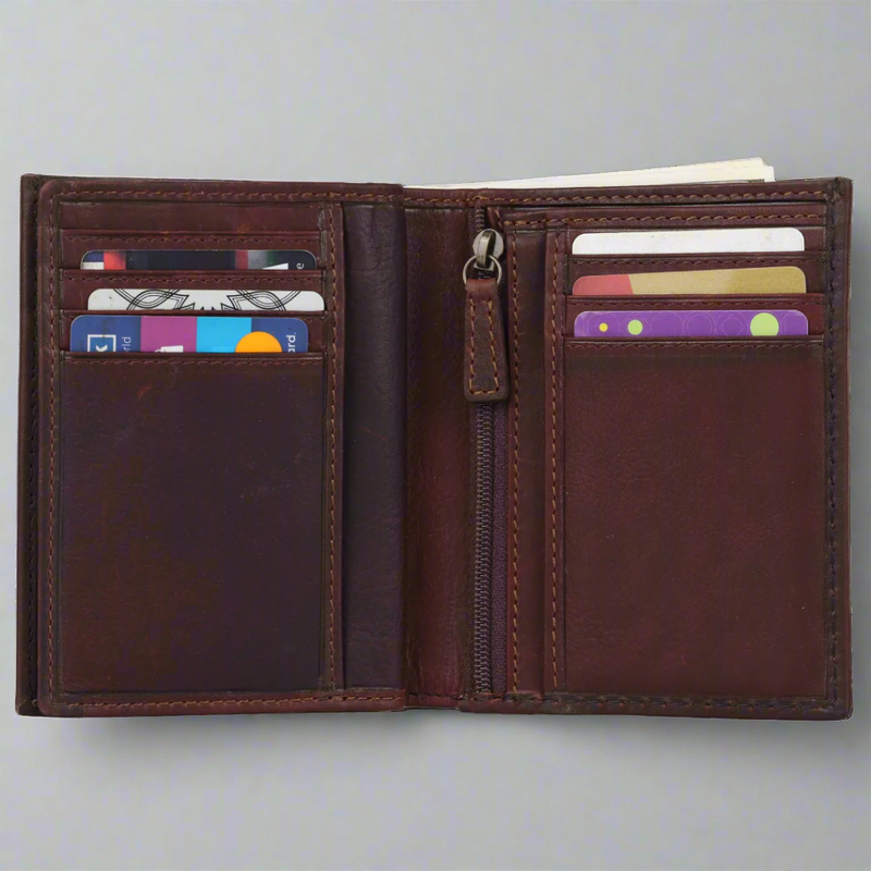 MET Men's Center Wing RFID Leather Wallet-6