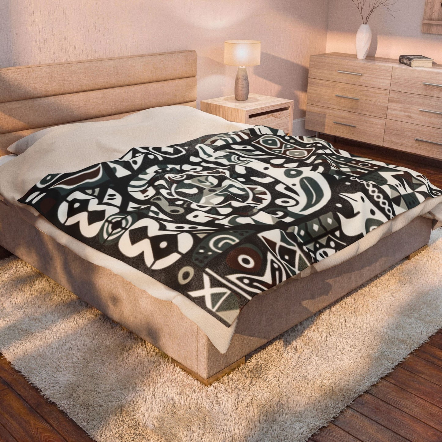 Abstract Pattern Velveteen Throw Blanket