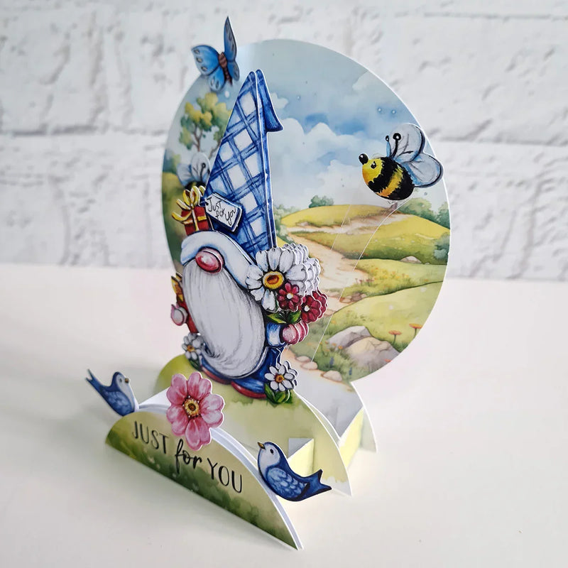 Kit para hacer tarjetas desplegables con troquelados de gnomos de jardín-9