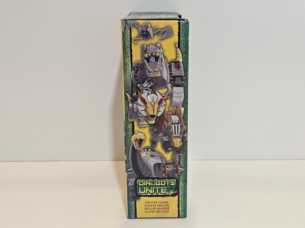 Transformers: Cyberverse Adventures – Thunderhowl Deluxe Class Figure