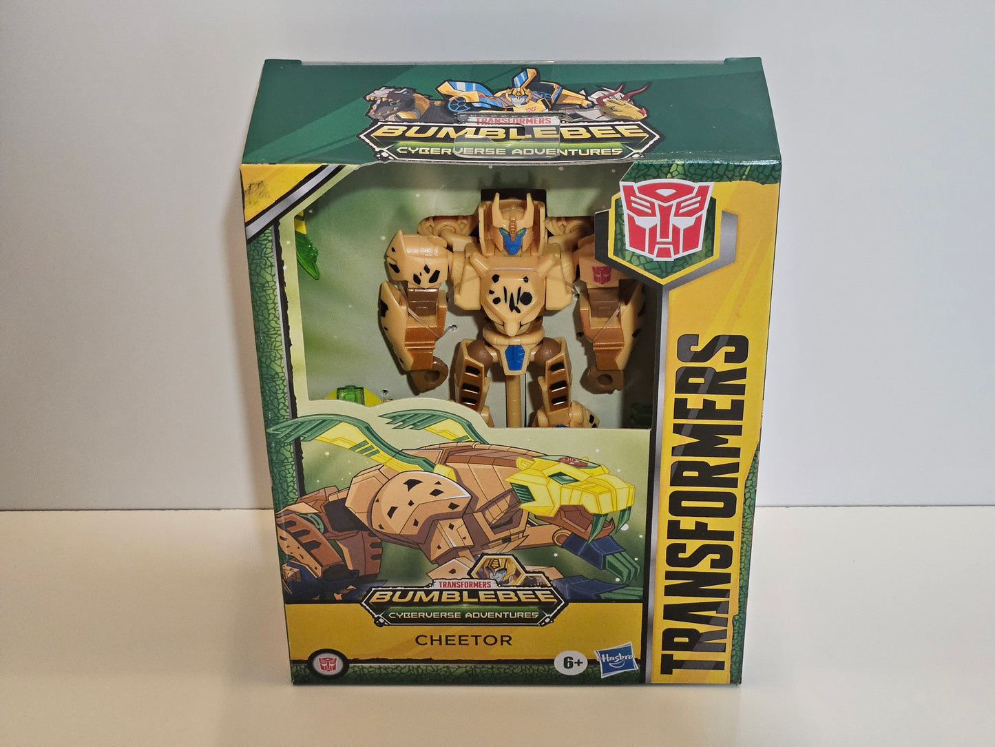 Transformers: Cyberverse – Clase de Lujo Cheetor (UPC: 5010993871094)
