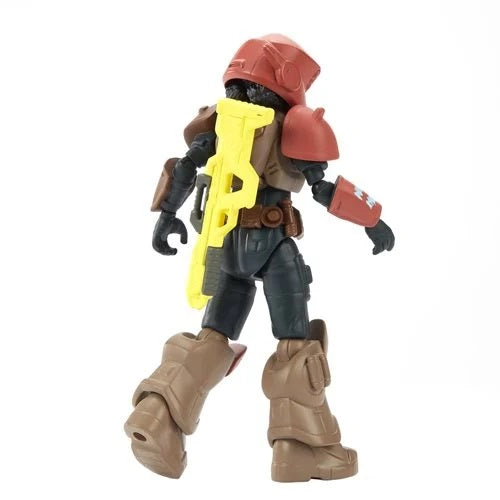 Disney Pixar Lightyear – Junior Zap Patrol Izzy Hawthorne Action Figure (UPC: 194735069125)