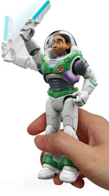 Disney Pixar Lightyear – Mission Equipped Izzy Hawthorne (UPC: 194735069286)