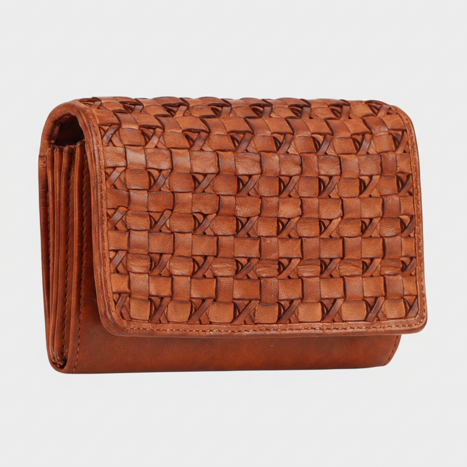 MET Women’s Leather Crosswoven Wallet-1
