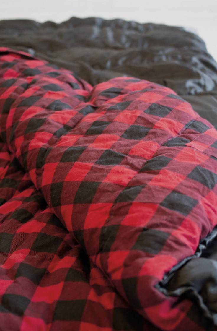 Athabasca Sleeping Bag #800 - Black/Red-3
