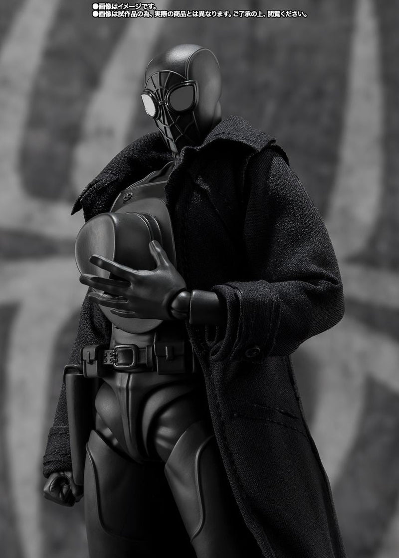 Across the Spider-Verse - S.H.Figuarts -Spider-Man-NOIR & Spider-Ham-6