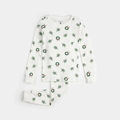 Wreaths Print on Off-White PJ Set | Petit Lem-2