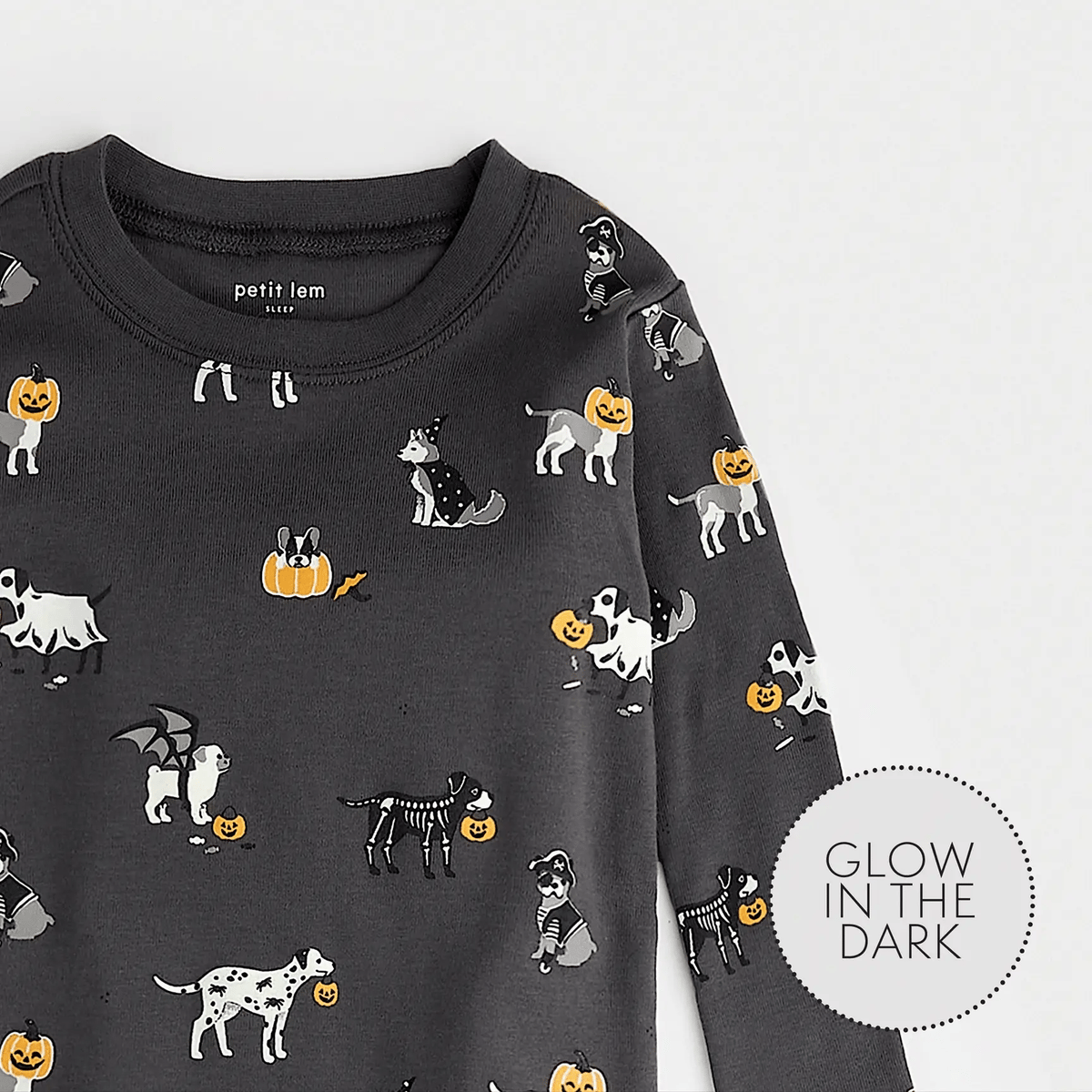 Howl-oween Print on Asphalt PJ Set | Petit Lem-3