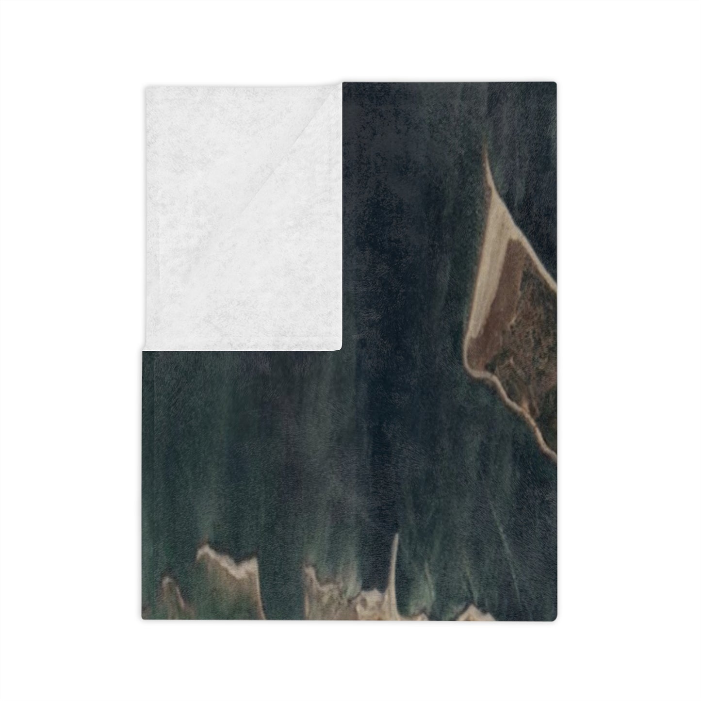 Tasiujaq Nunavik Velveteen Throw Blanket