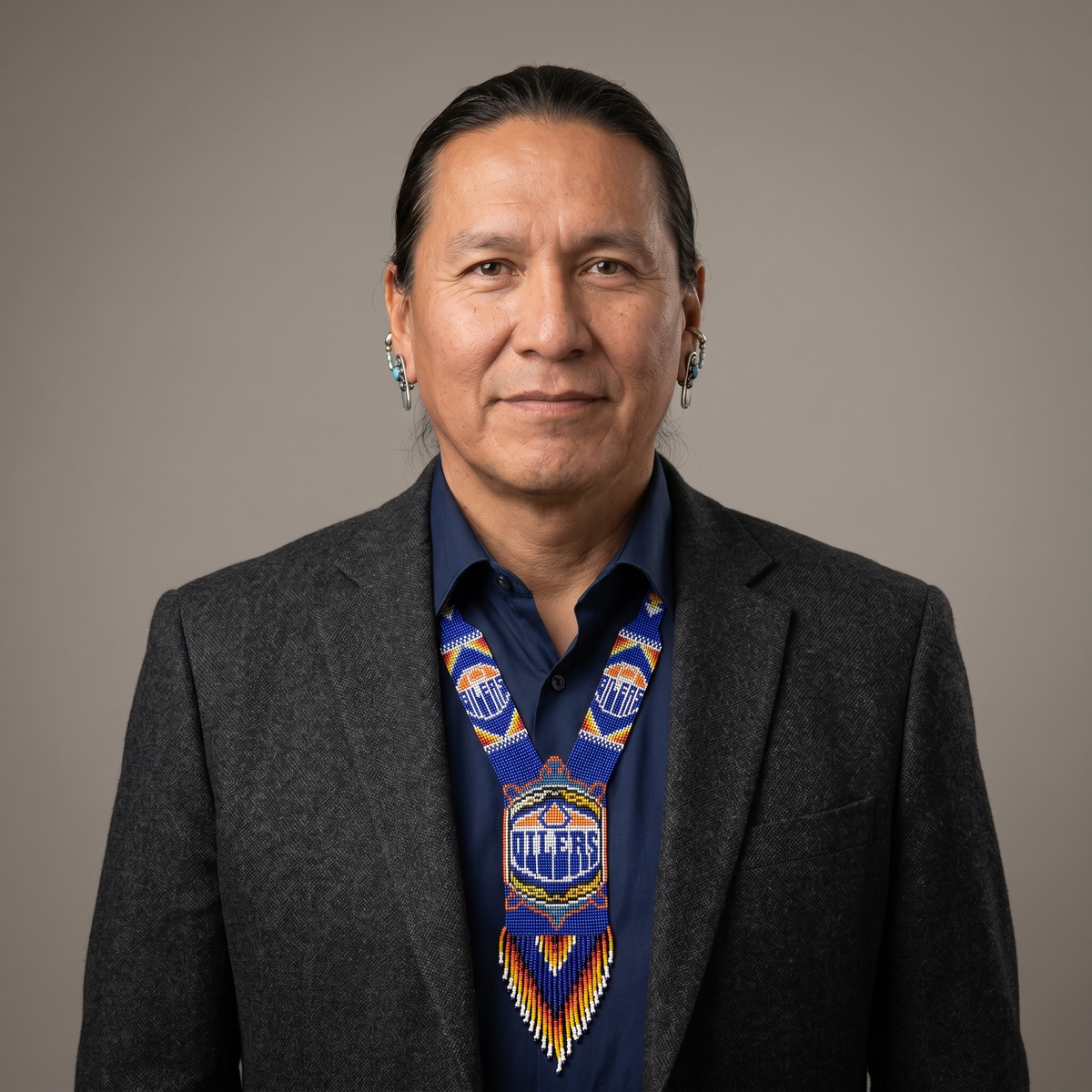 Beaded Medallion Necklace(Oilers)-2
