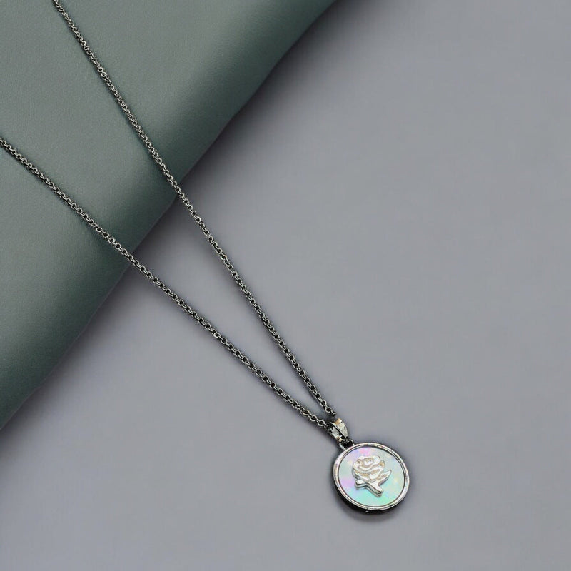 Flower Stainless Steel Necklace Pendants With Long Chain-3