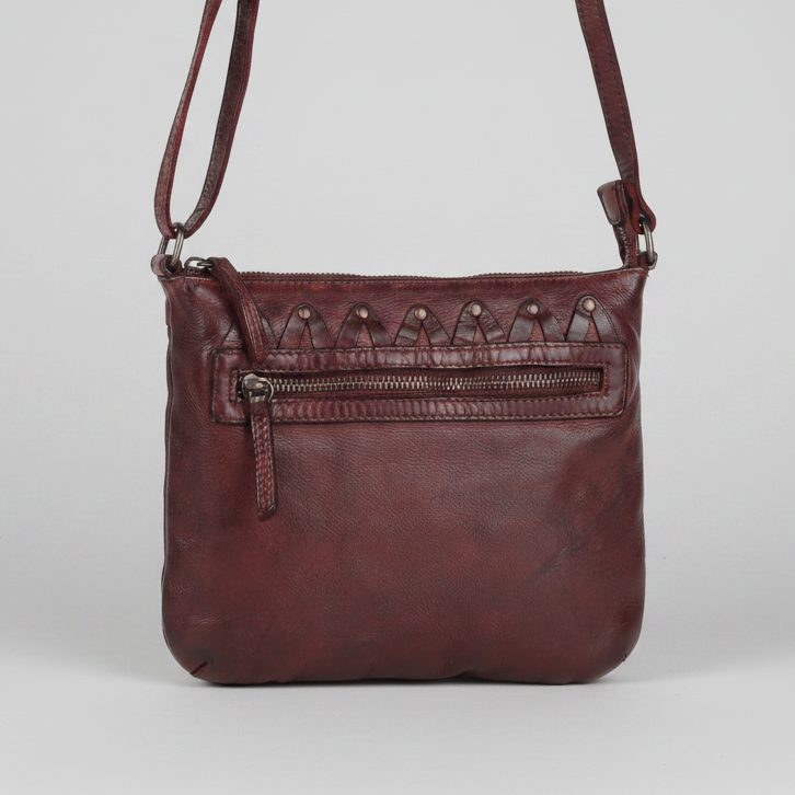 MET V Stitch Crossbody Leather Bag-18