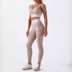 Women’s Snake Pattern Yoga Set – Stylish Workout & Fitness Activewear Suit-3