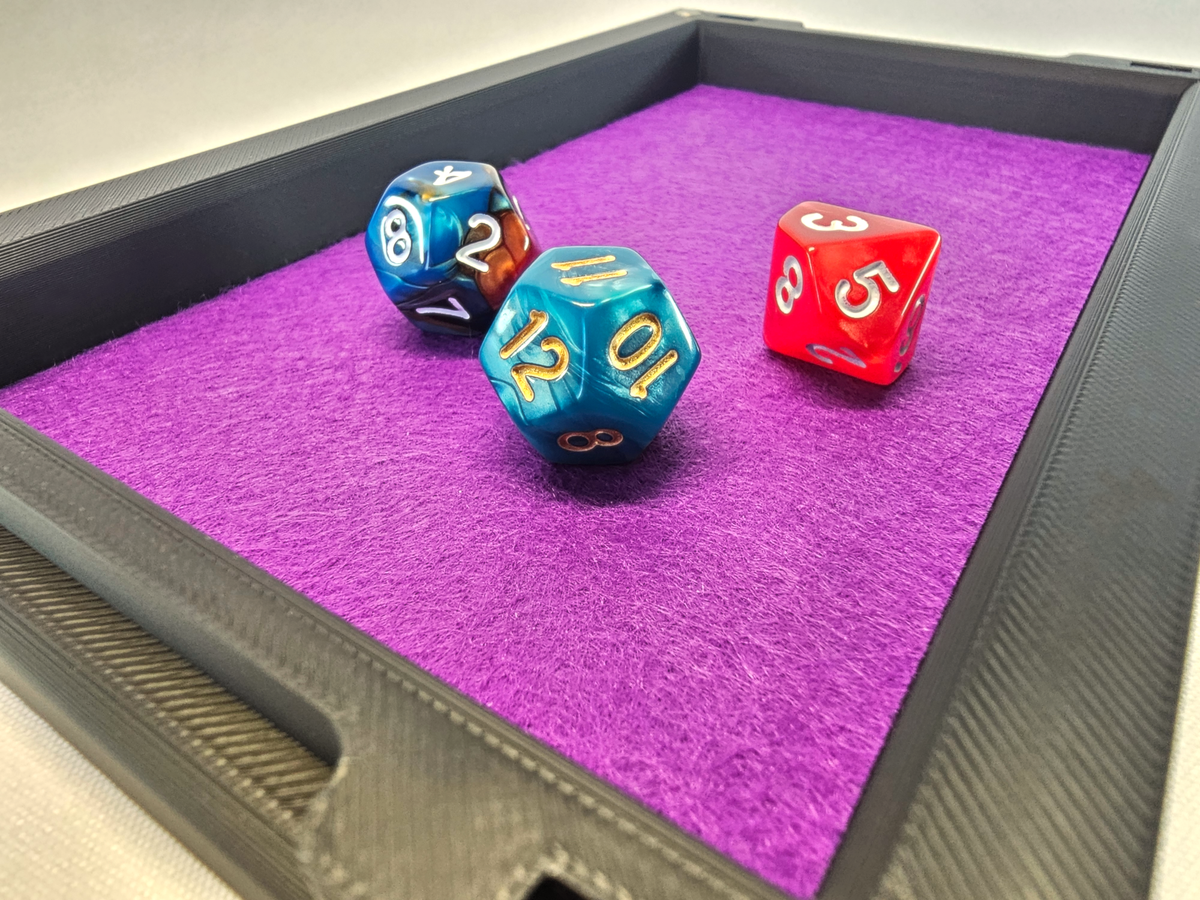 Dungeons & Dragons Dice Box with tray
