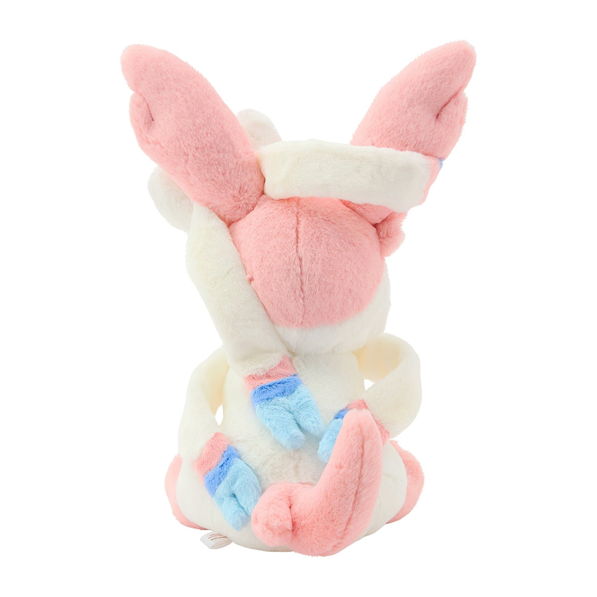 Sylveon (Fluffy Huggable Plush)-4