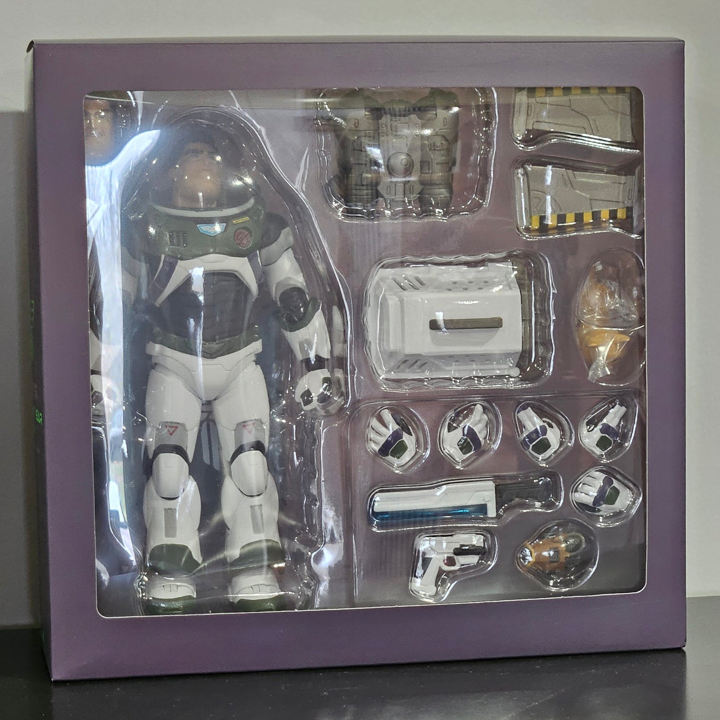 Beast Kingdom – DAH-076 Buzz Lightyear Alpha Suit – Dynamic 8ction Heroes (UPC: 4711203447399)