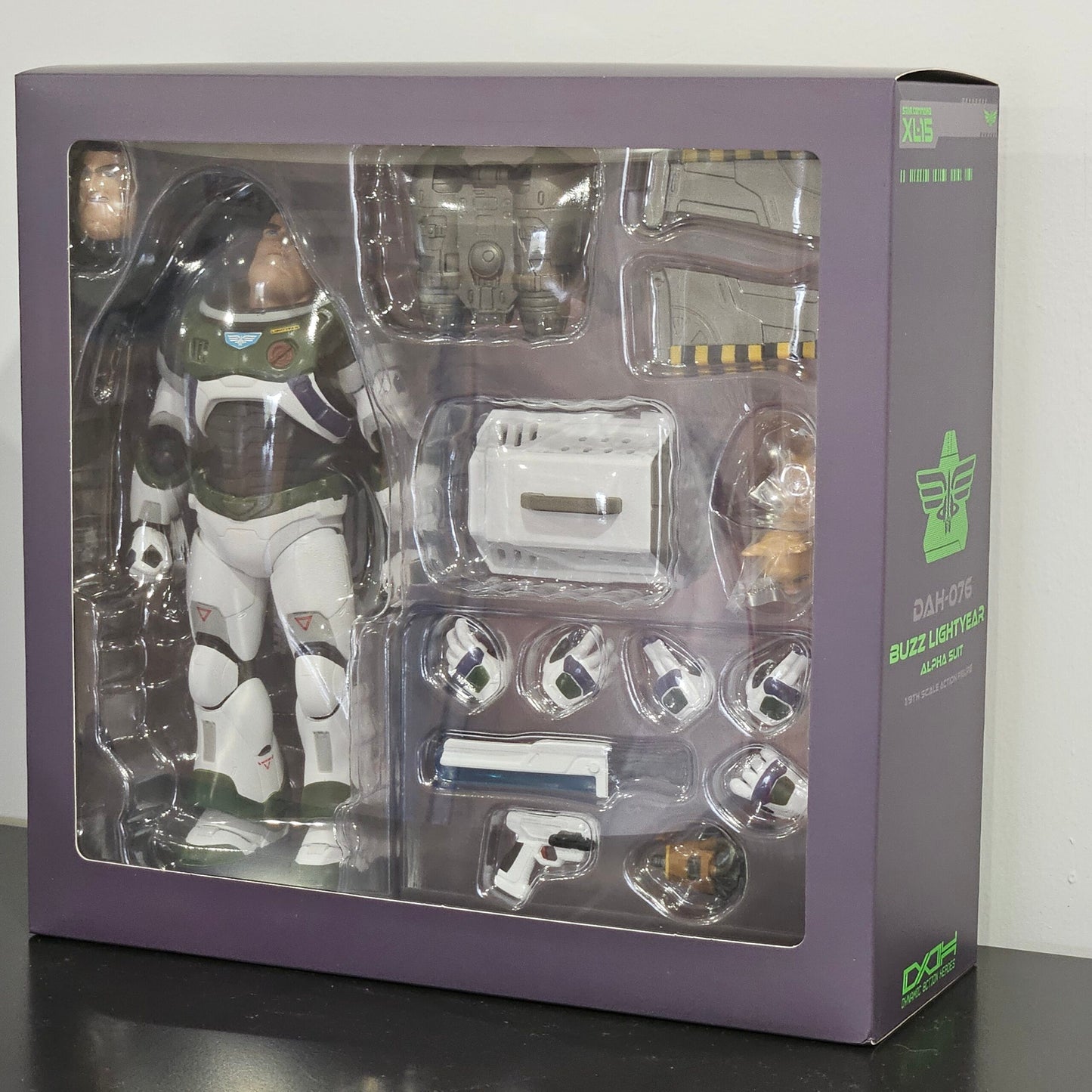 Beast Kingdom – DAH-076 Buzz Lightyear Alpha Suit – Dynamic 8ction Heroes (UPC: 4711203447399)