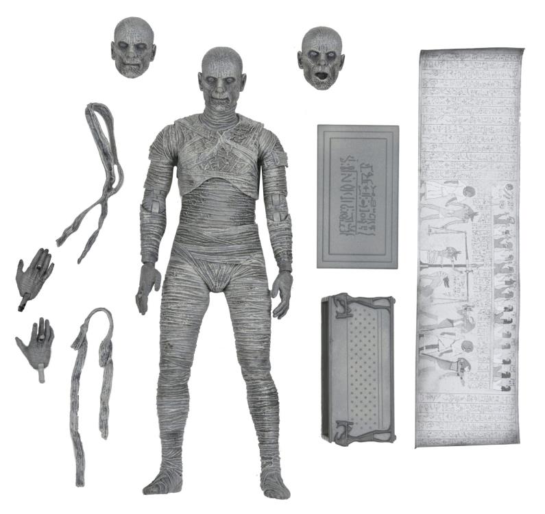 Universal Monsters Ultimate Mummy (Black & White) Figure-1