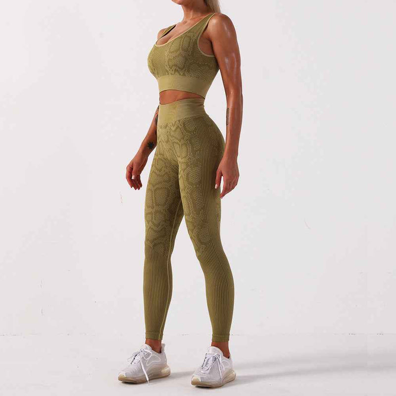 Women’s Snake Pattern Yoga Set – Stylish Workout & Fitness Activewear Suit-5