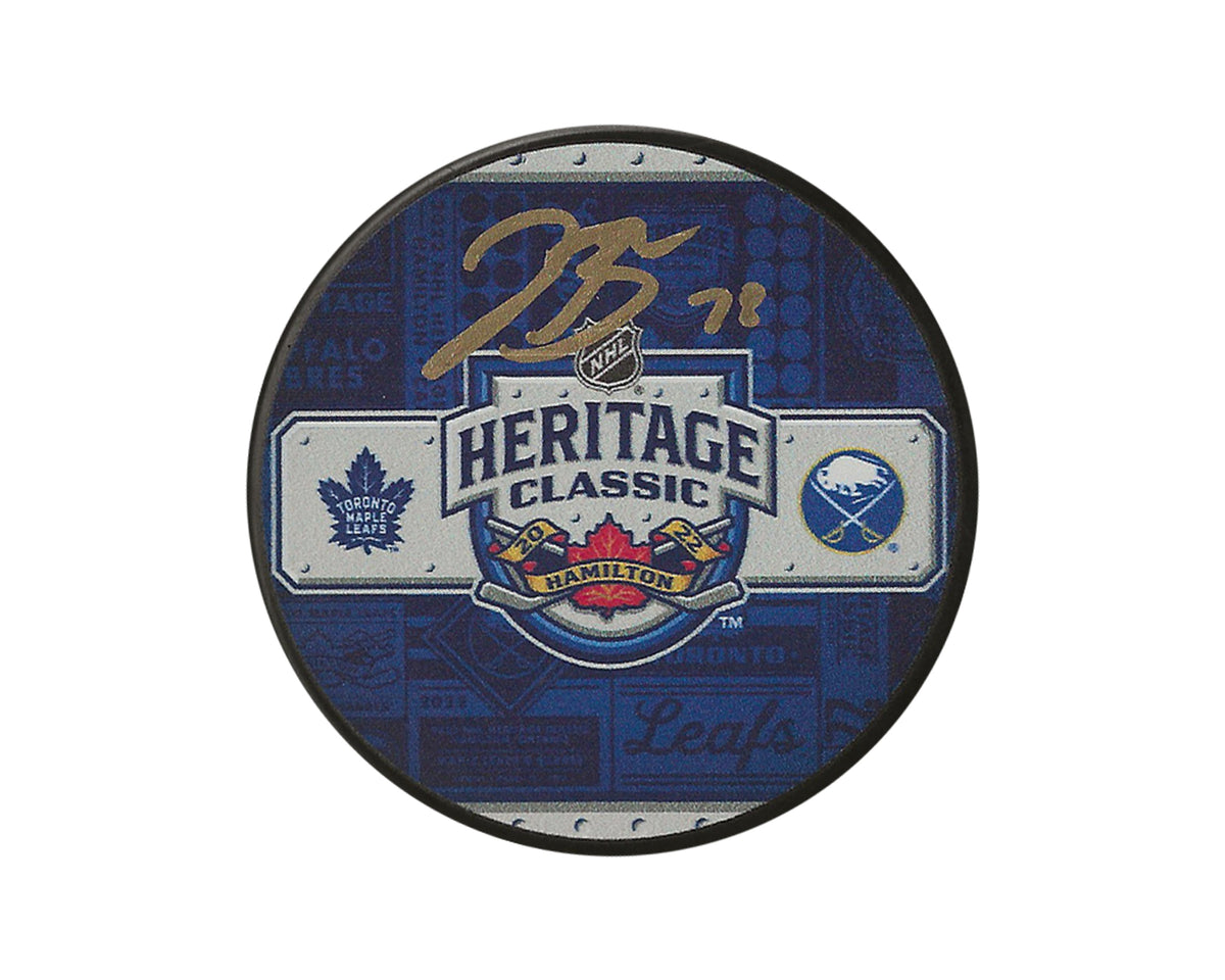 Palet souvenir Heritage Classic 2022 autographié par Jacob Bryson