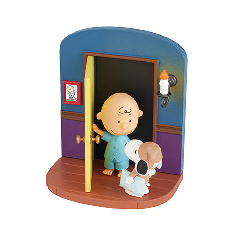 Snoopy's Door Story (1 Random Box) (Re-ment Blind Box)-3