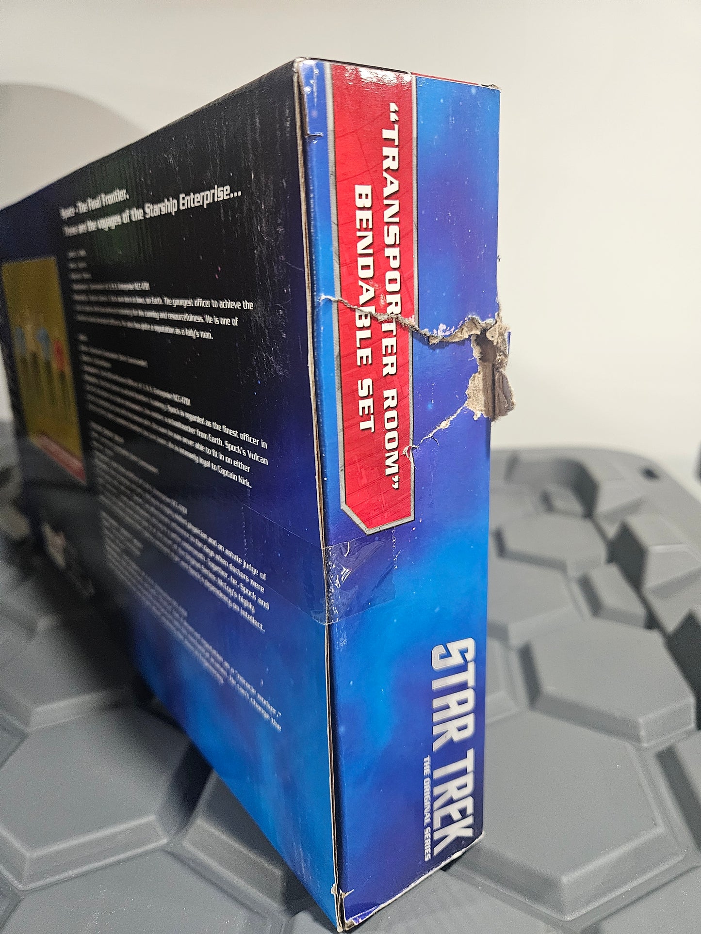 Star Trek: The Original Series – Transporter Room Bendable Figure Boxed Set (2018)
