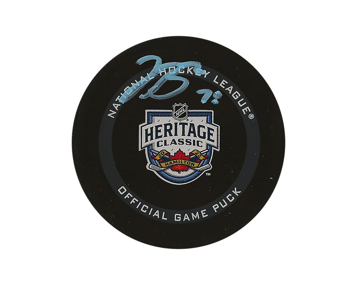 Palet de match officiel Heritage Classic 2022 autographié par Jacob Bryson