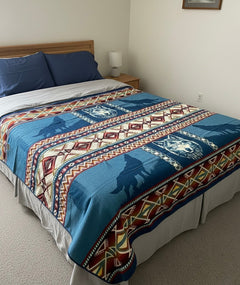 OLDTRIBES™ Plains Wolf Alpaca Blanket-1