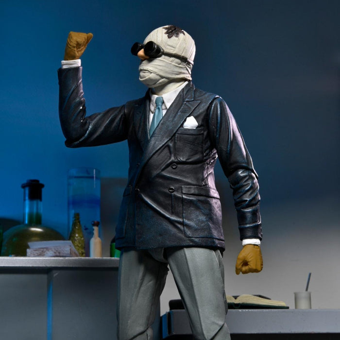 Neca - Universal Monsters - 7" Scale Action Figure - Ultimate Invisible Man-7