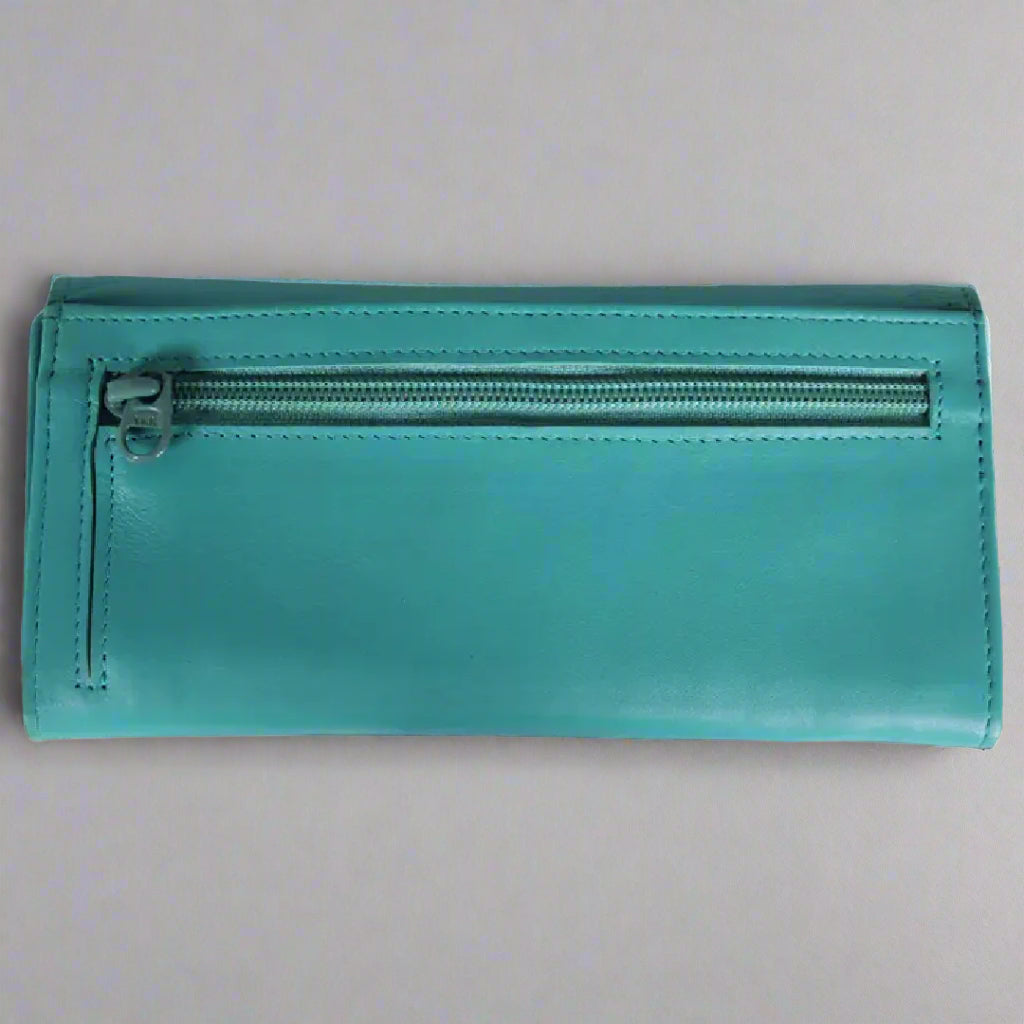 JBG International Women's Wing Flap Trifold Leather Wallet-8