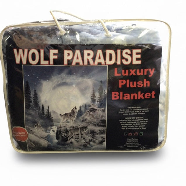 LUXURY PLUSH ULTRA SOFT BLANKET (Wolf Paradise)-3
