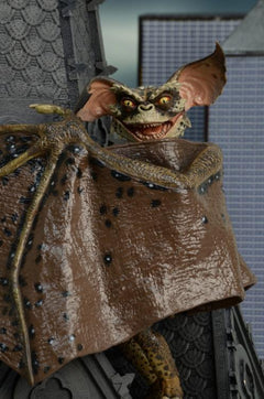 Gremlins 2 Bat Gremlin Deluxe Figure-3
