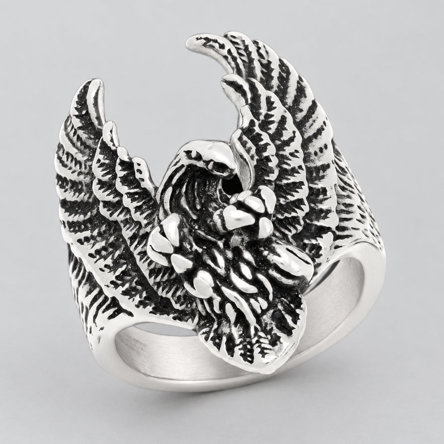 Men’s Stainless Steel Eagle Ring. Detailed Wings Biker Signet Jewellery-1