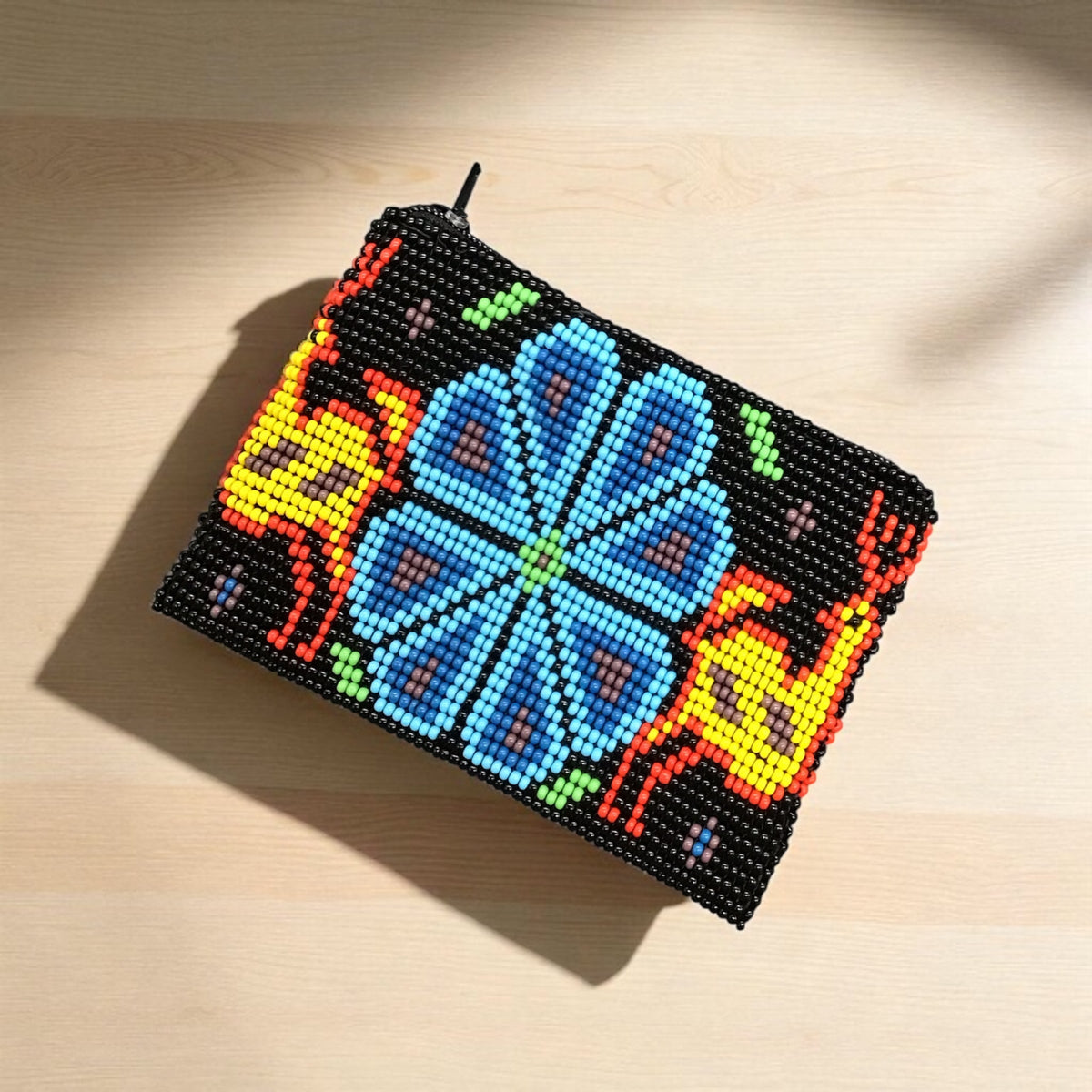 Flower and Moose Beaded coin purse-1