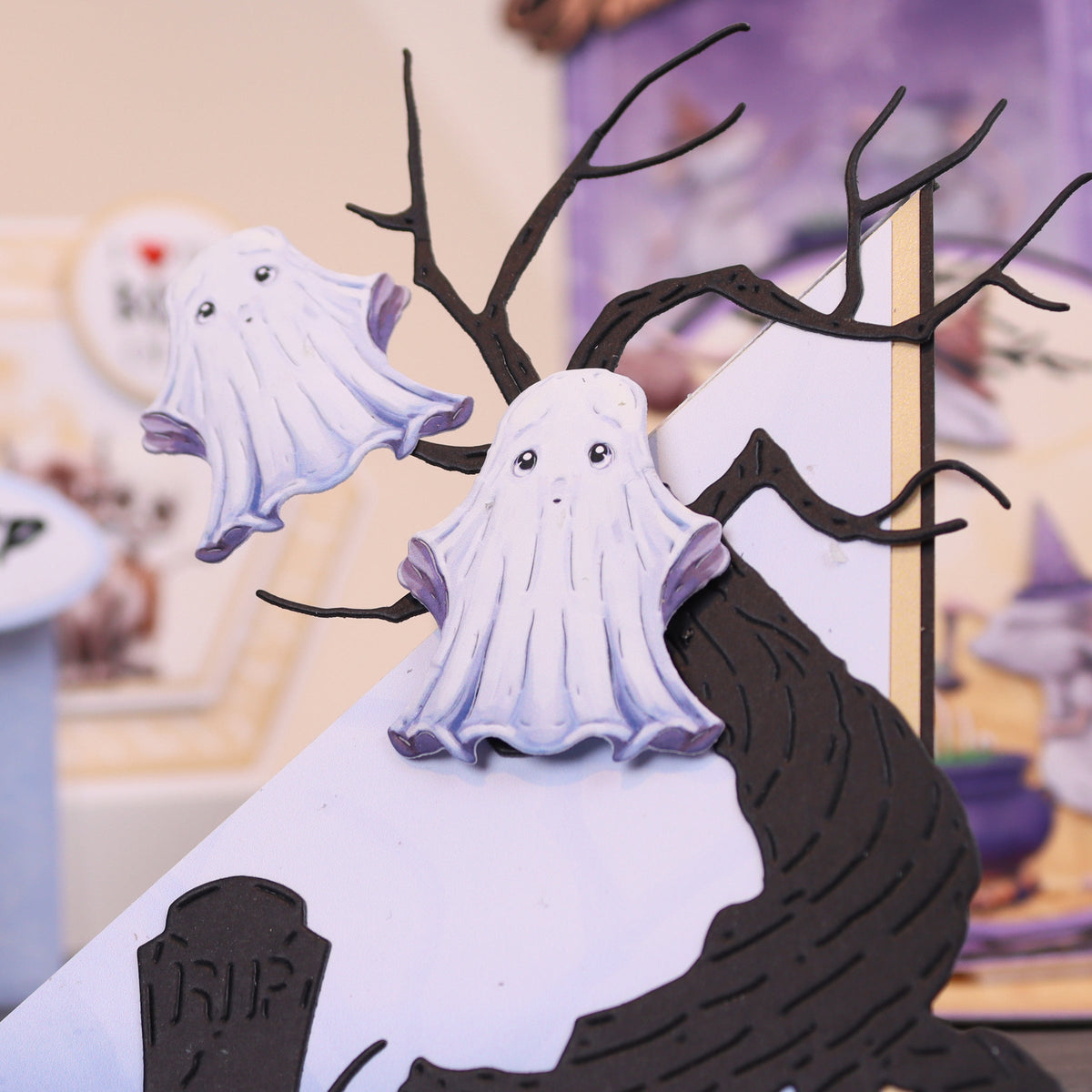 Carnation Crafts Spooky Friends Paper Craft Kit (882784)-4