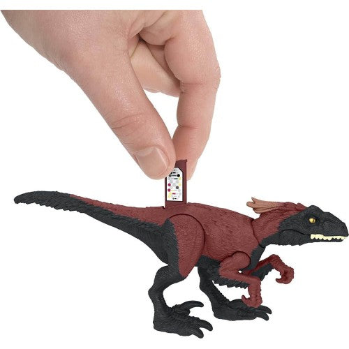 Jurassic World: Dominion – Kayla y Pyroraptor (UPC: 887961942750)